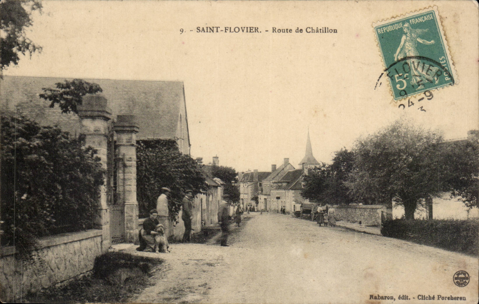 Saint Flovier - Route de Chatillon - CPA 