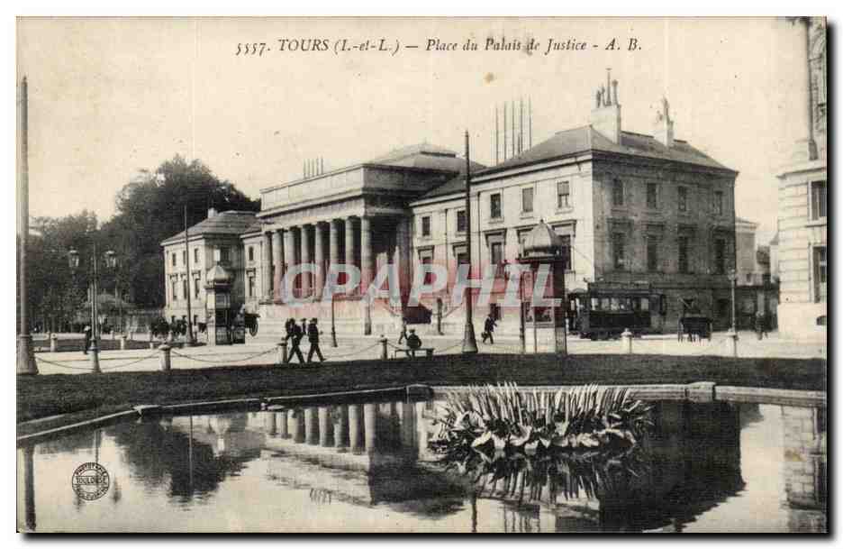 Tours - Place du Palais de Justice - CPA 