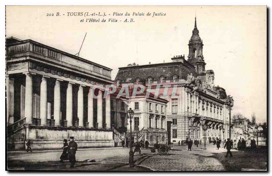 Tours - Place de Palais de Justice et Hotel de Ville - CPA 
