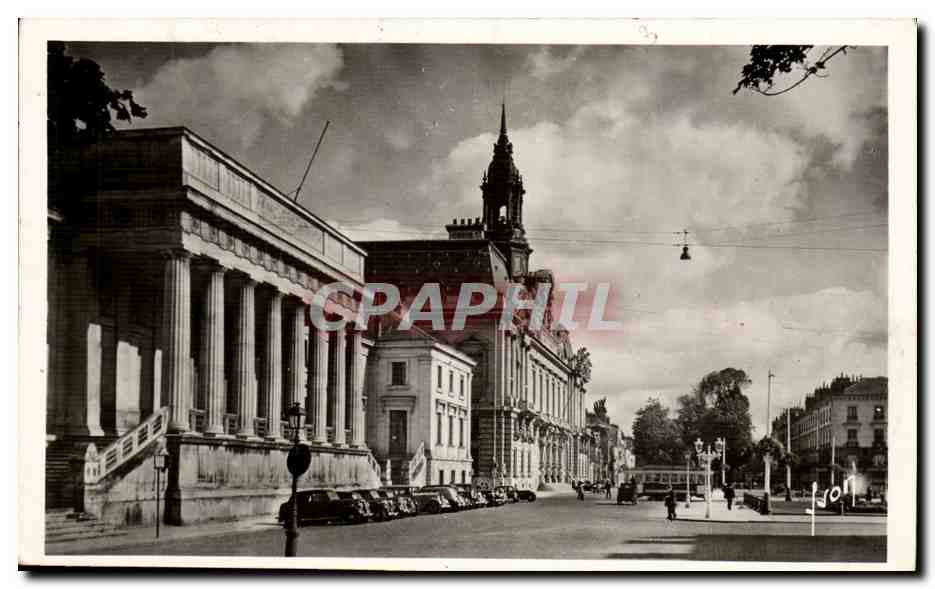 Tours CPA Le palais de justice et l'hotel de ville