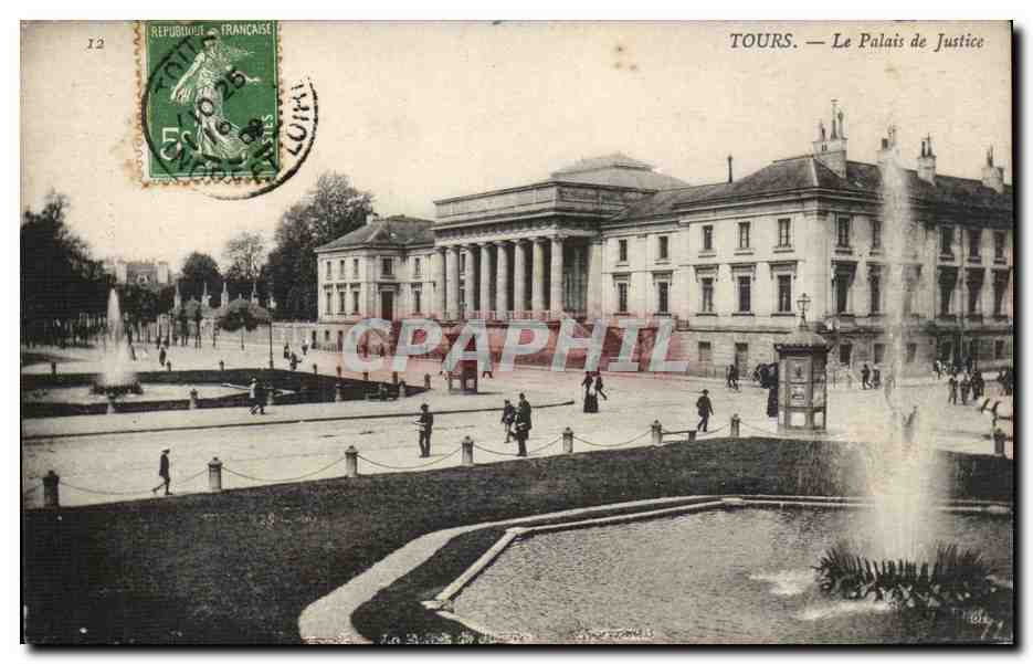 Tours CPA le palais de justice