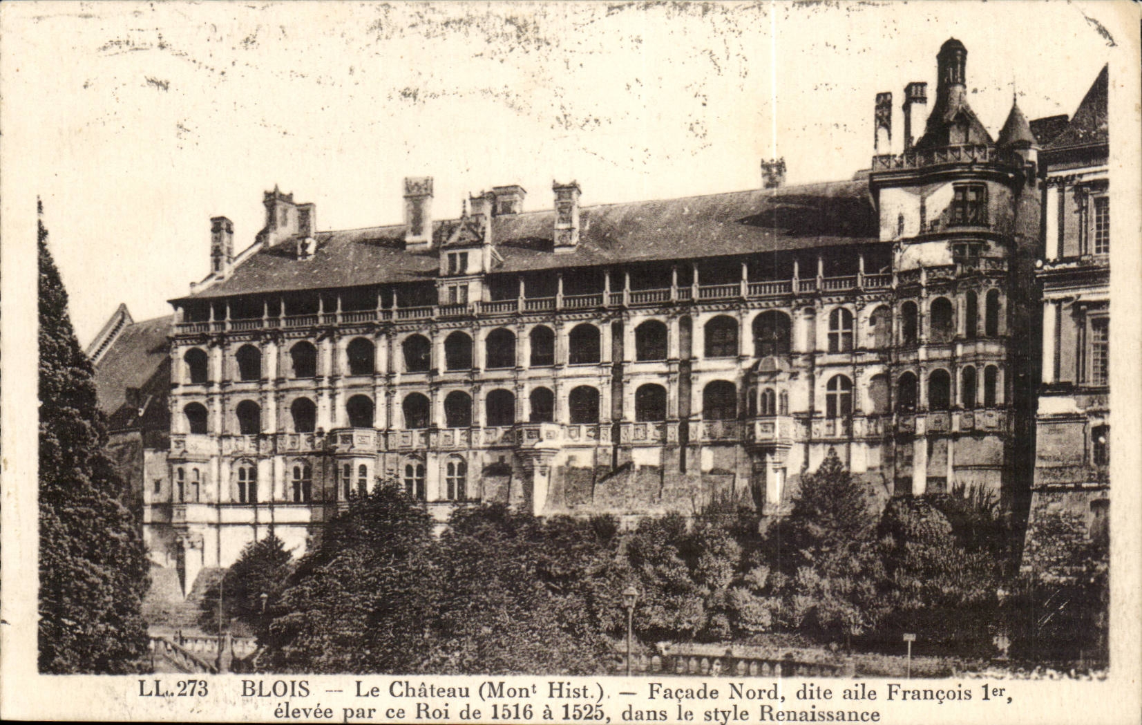 Blois — Le Château (Mon'Hist.) — Façade Nord, dite aile François 1er, élevée par ce Roi de 1516 à 1525, dans le style Renaissance