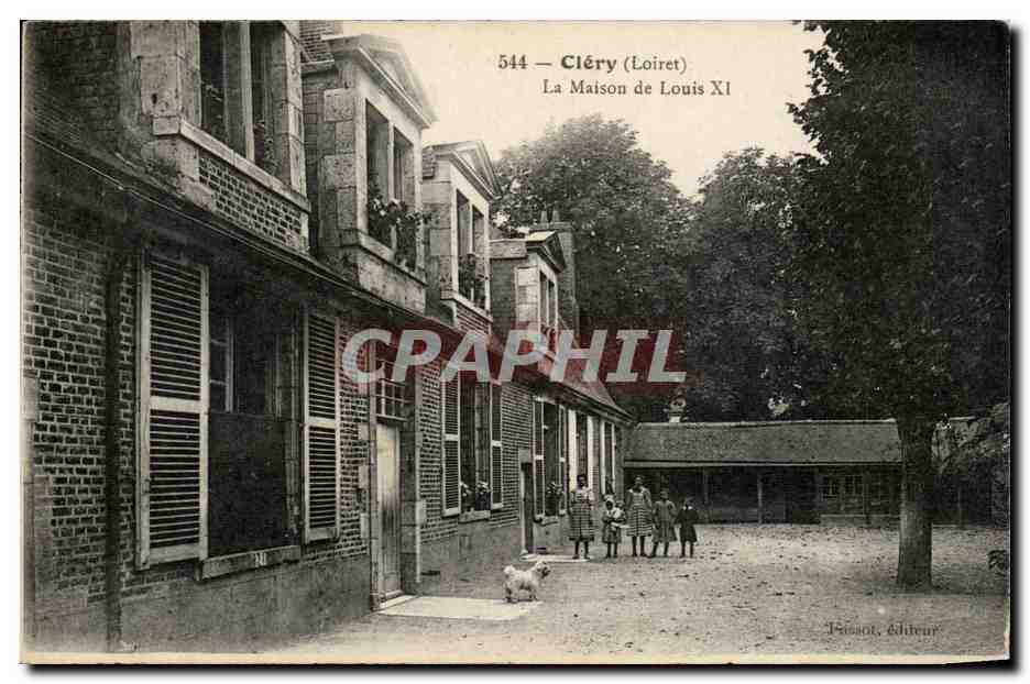 Clery CPA La maison de Louis XI