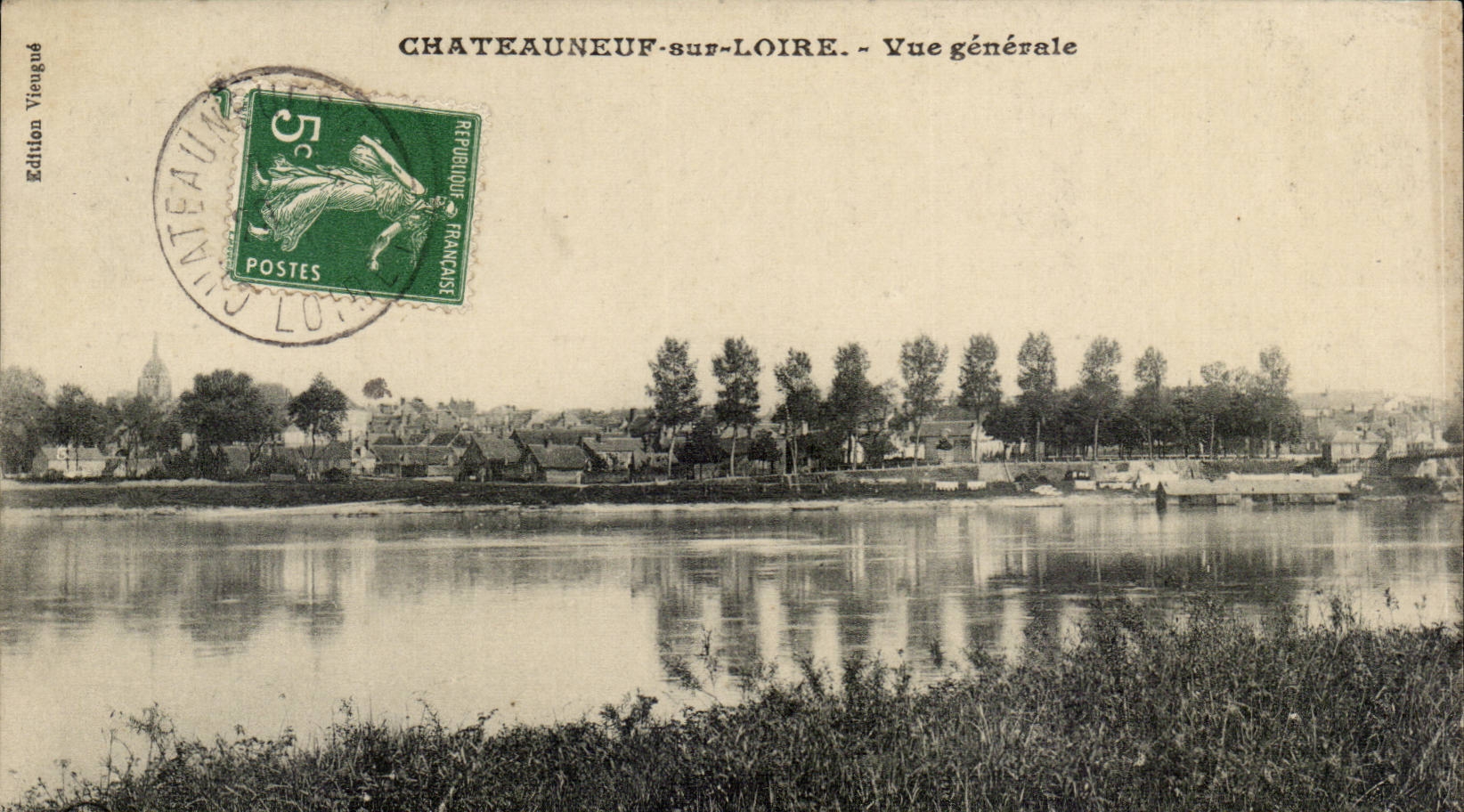 Chateauneuf sur Loire CPA Vue generale