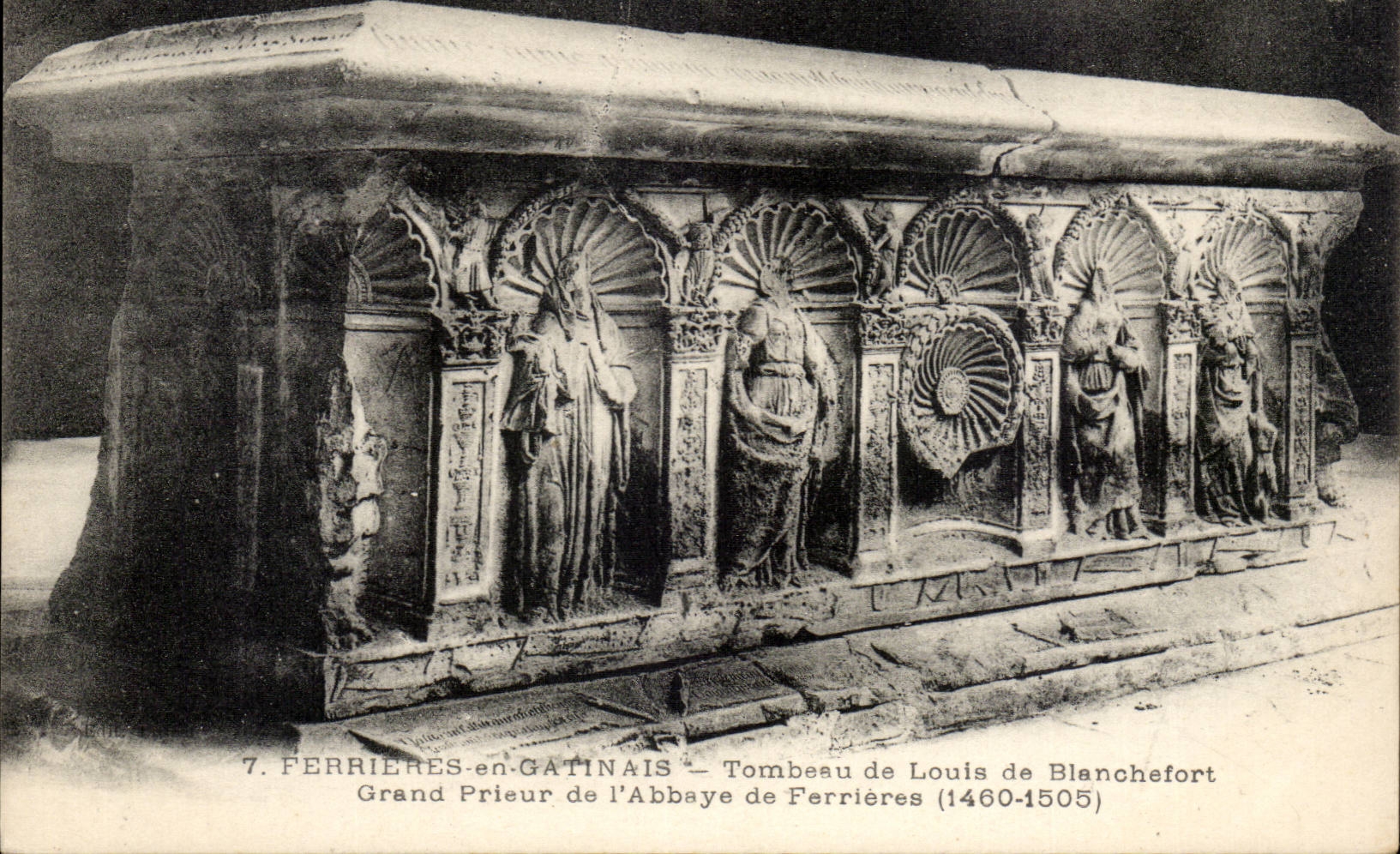 Ferrières-en-Gâtinais — Grabmal von Louis de Blanchefort (1460-1505) — Großprior des Klosters Ferrières