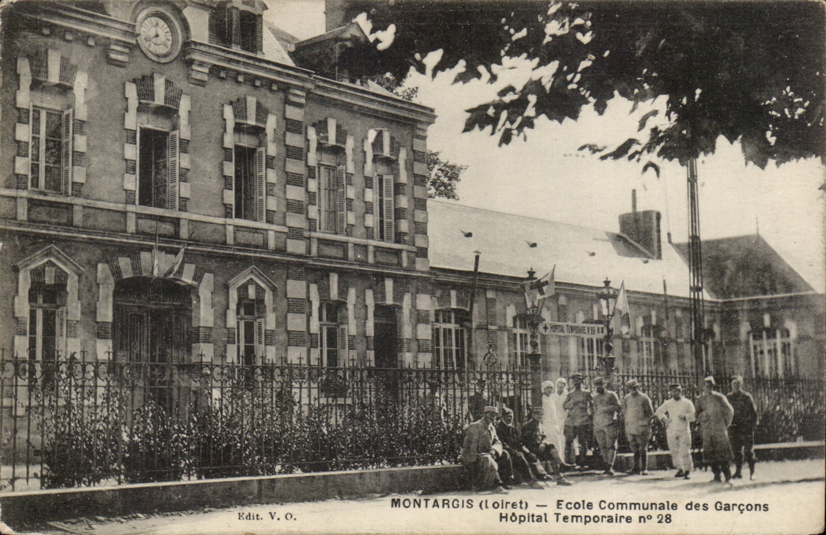 Montargis CPA Ecole communale de garcons Hopital temporaire (compagnie Rodez Aveyron)