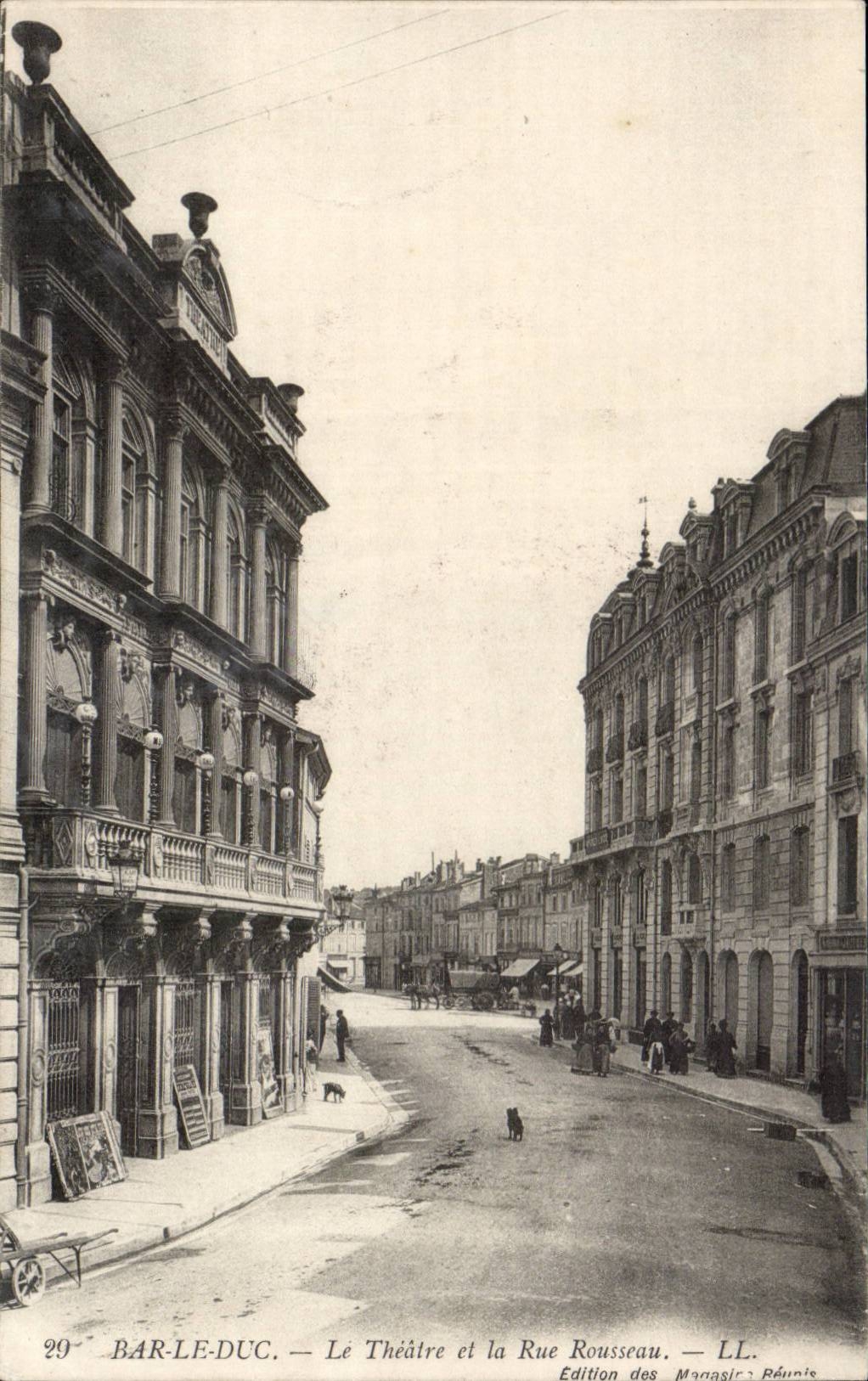Bar le Duc - Le Theatre et le Rue Rousseau - CPA 