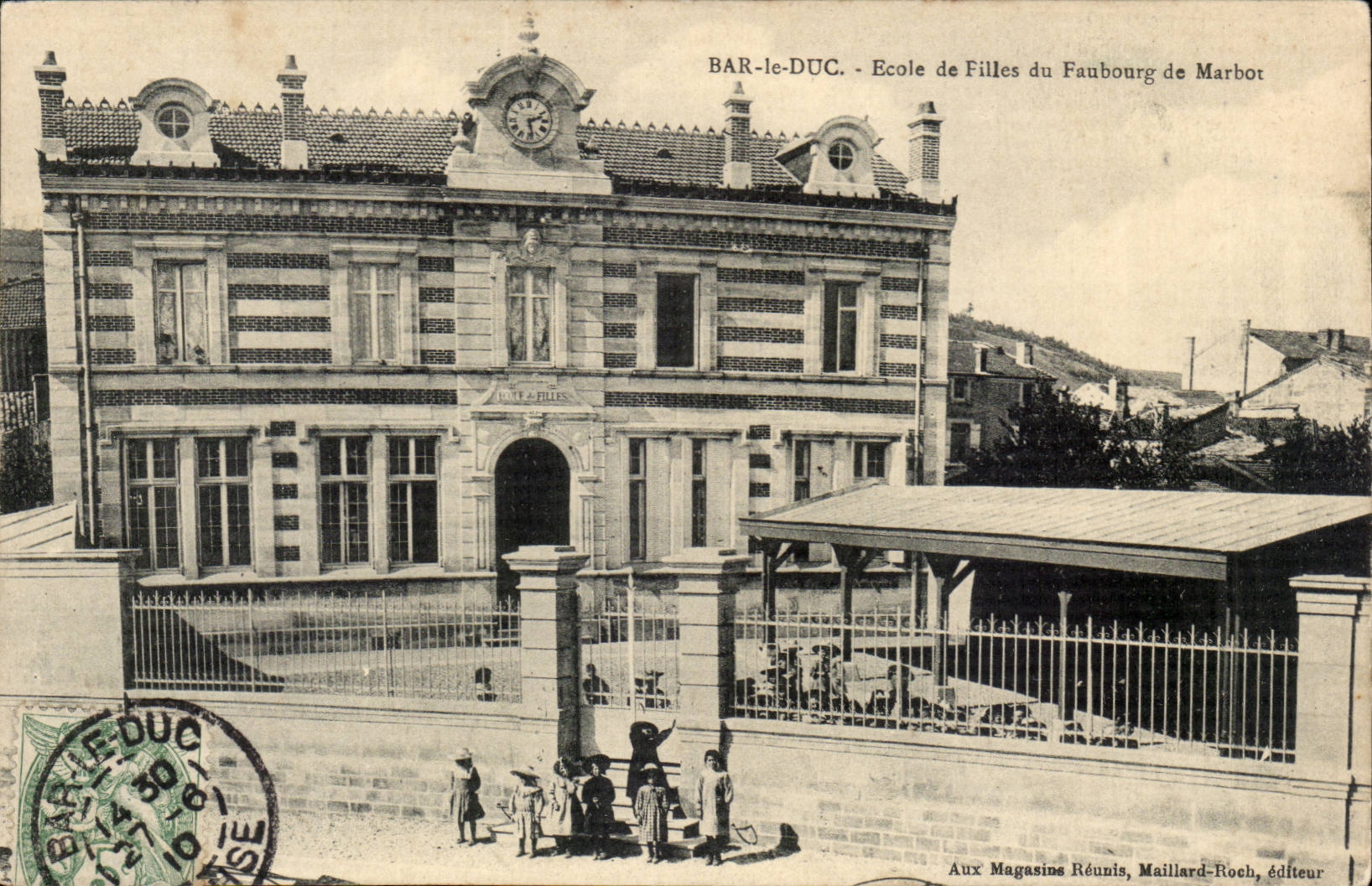 Bar le Duc - Ecole de Filles du Faubourg de Marbon - CPA 