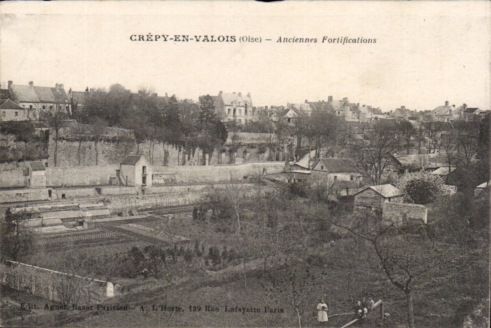 Crépy-en-Valois (Oise) — Anciennes Fortifications — Éd. Aguel Bazar Parisien