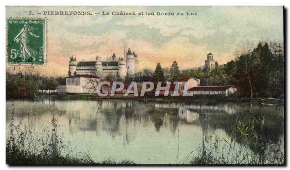 Pierrefonds CPA Le chateau et les bords du lac