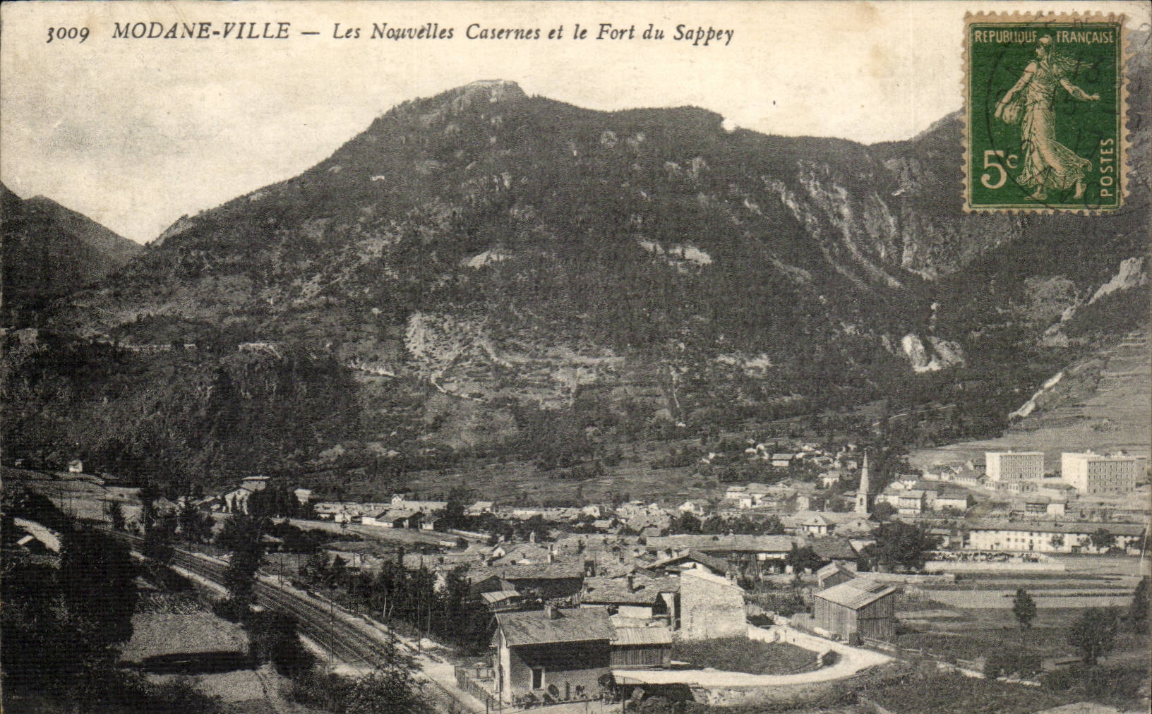 Modane Ville CPA les nouvelles casernes et le fort de SAppey