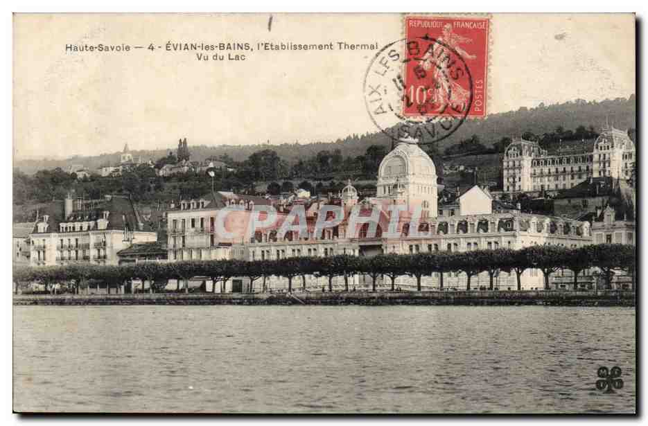 Evian les Bains cPA Etablissement themal Vu du lac