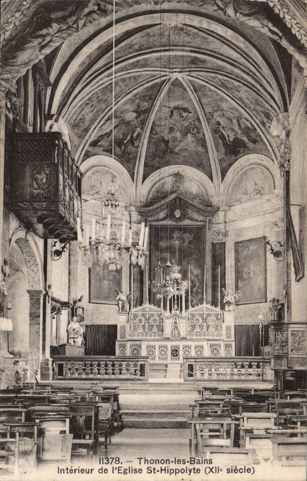 CPA Thonon les Bains Interieur de l'eglise St Hippolyte (12eme)