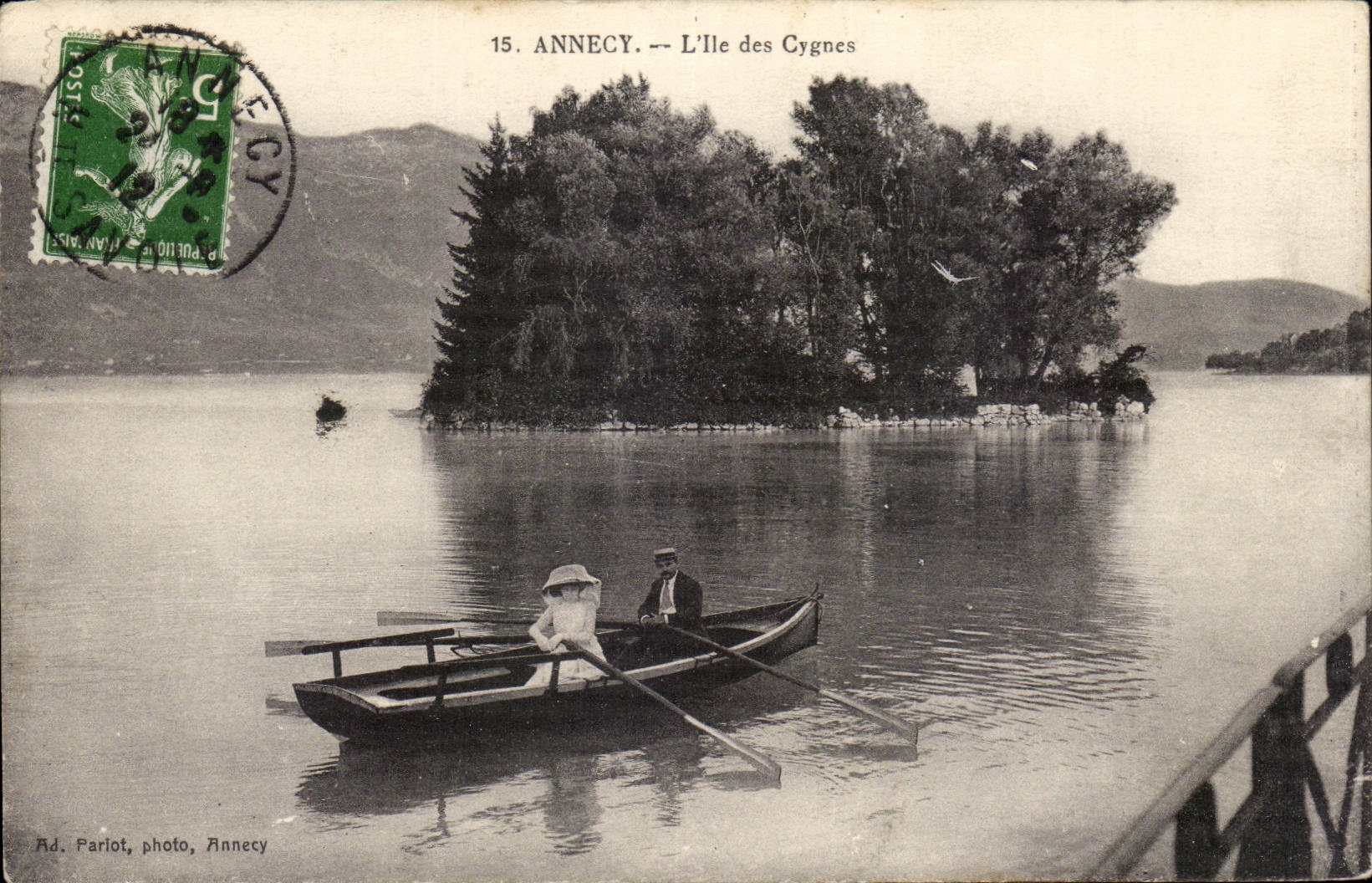 Annecy — L'Île des Cygnes — Ad. Pariot, photo, Annecy