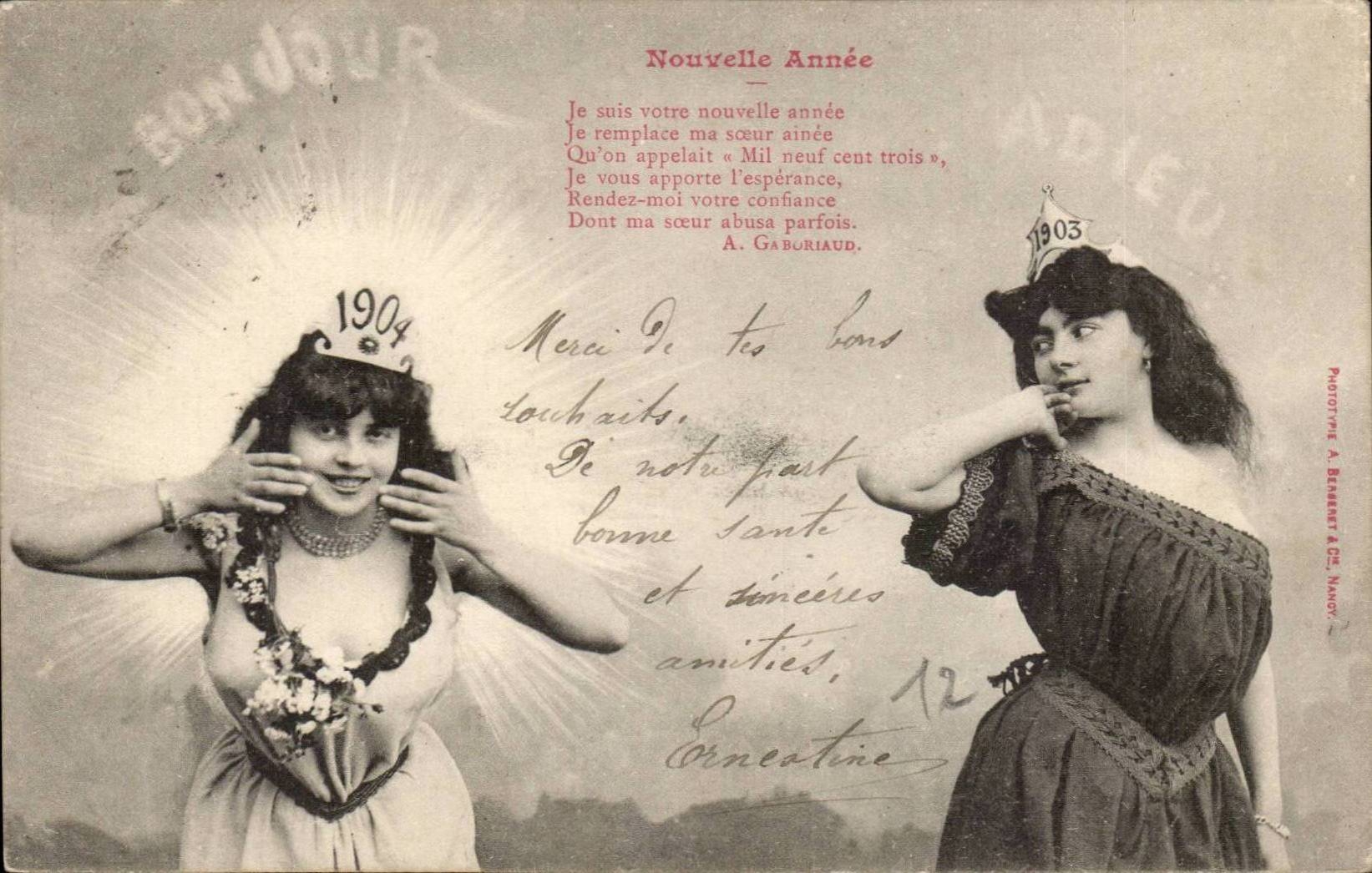 Deux jeunes femmes en couronne d'années — 1903 et 1904 — Phototype A. BRAMART à NANCY