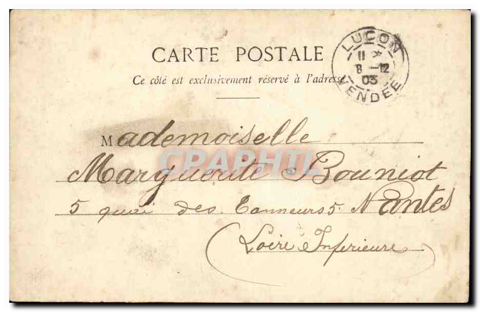 Femme en robe à motifs — Année 1904 — Éditeur non identifié — Reverso