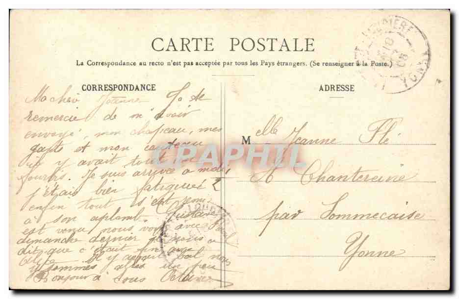 Donna tra i rami di un ciliegio — Fototipo A. Bresset & Cie, Nancy — numero di serie non visibile — Verso