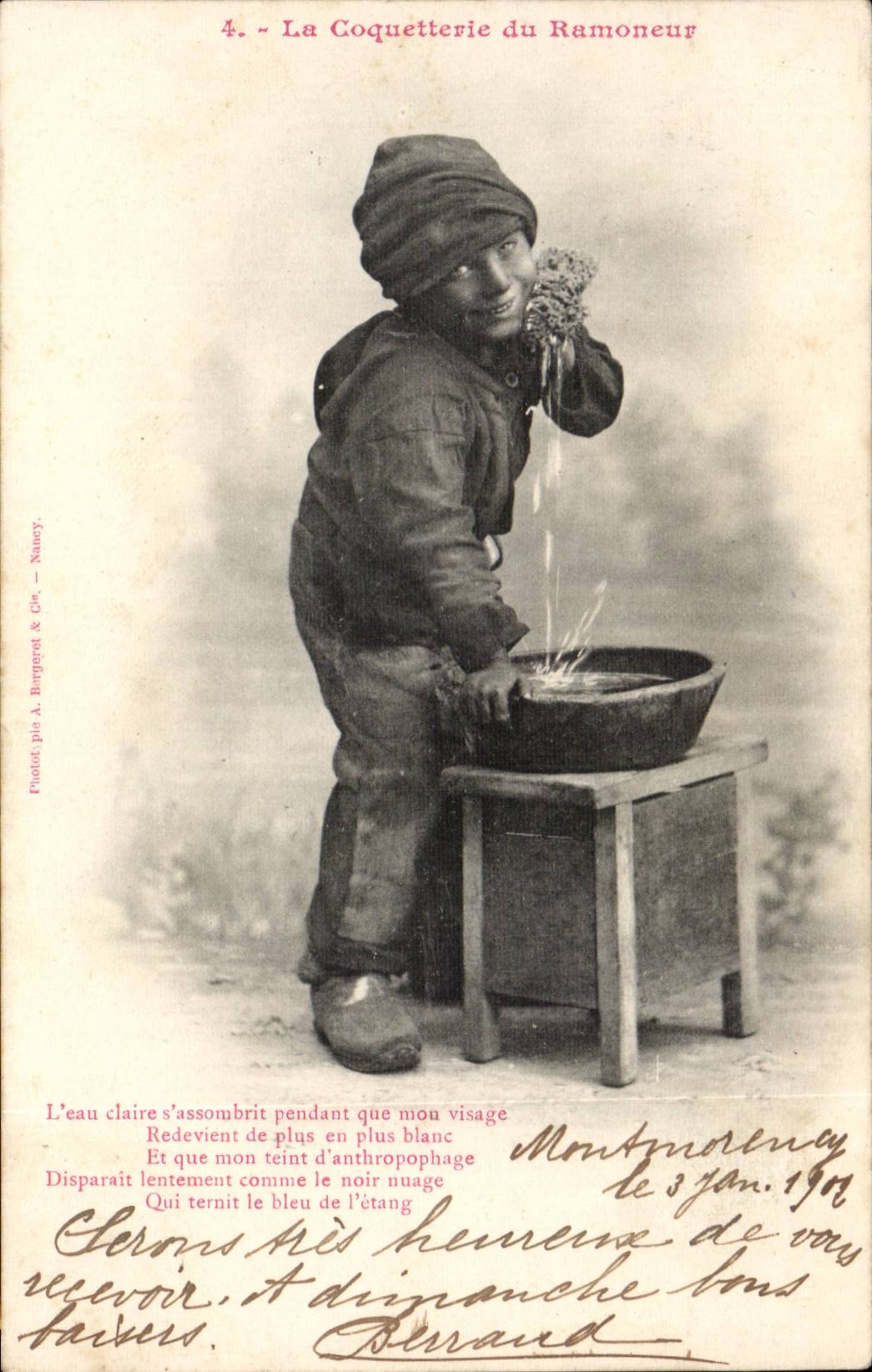 CPA Fantaisie La coquetterie du ramoneur (enfant metier)