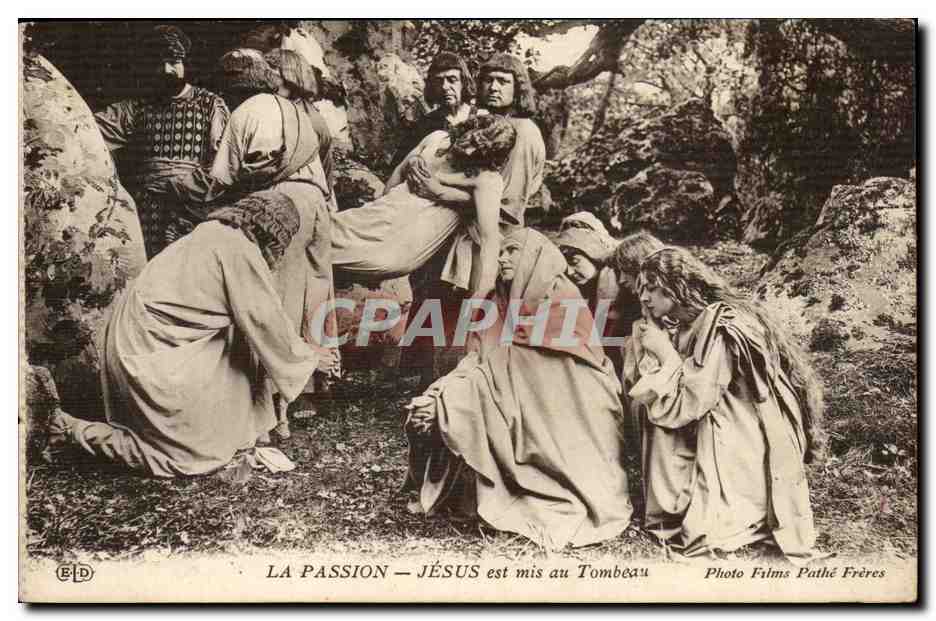 La Passion CPA Jesus est mis au tombeau 