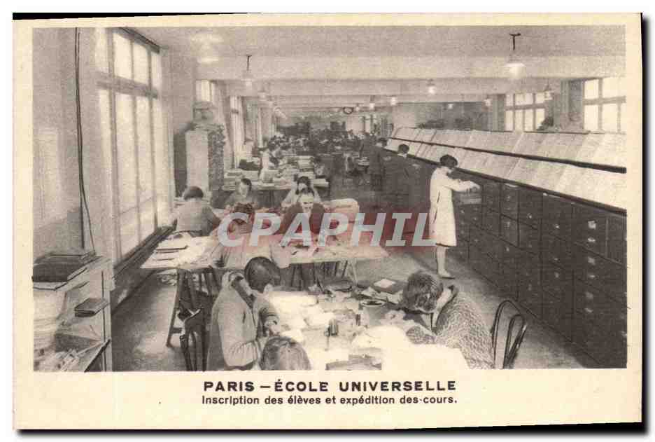 PARIS — ÉCOLE UNIVERSELLE — Inscripción de los estudiantes y envío de cursos.