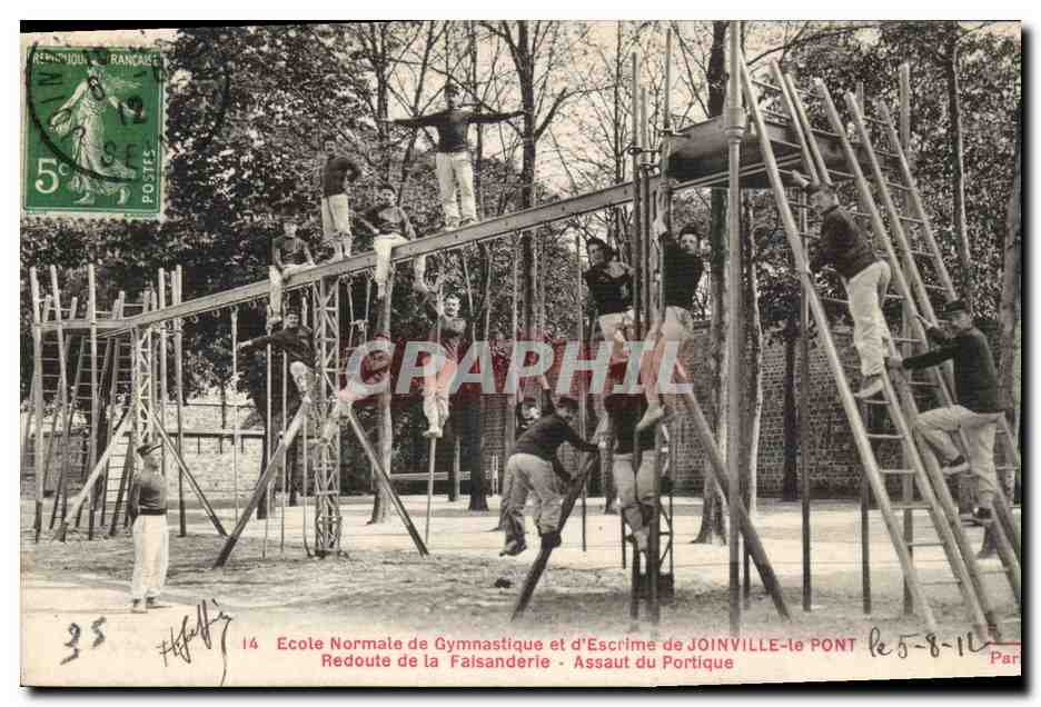 CPA Ecole normal de gymnastique et d'escrime de Joinville Redoute de la Faisanderie Assaut du portique