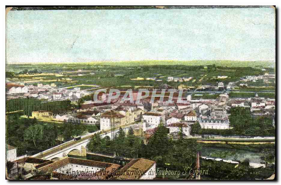 Angoulême - Vue panoramique du Faubourg Saint-Cypard — éditeur imprécis, n° de série non visible