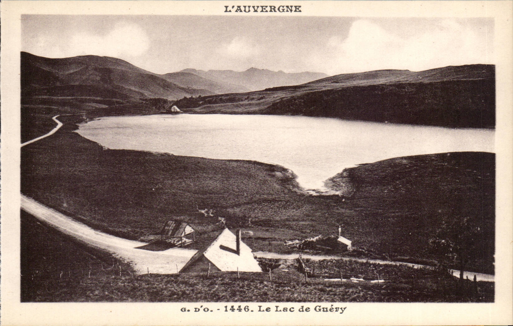 Le Lac de Guéry — Auvergne — g. d’o. - 1446