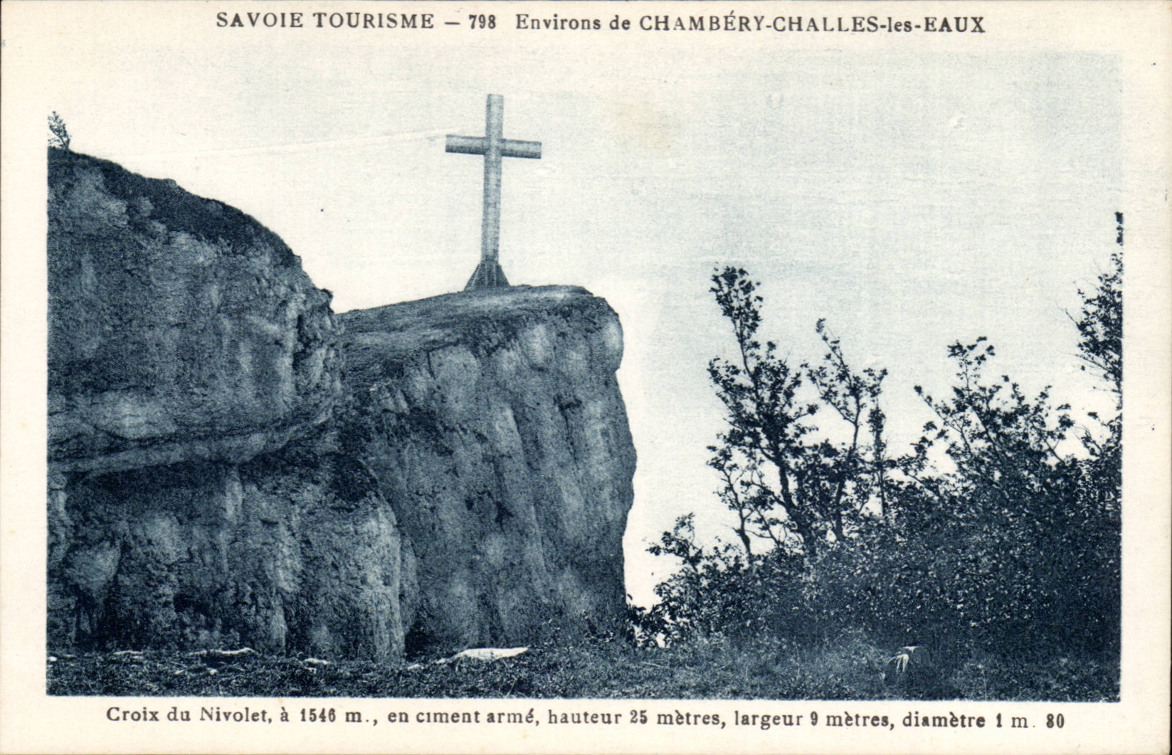 Kreuz des Nivolet — In der Nähe von Chambéry-Challes-les-Eaux — Savoie Tourisme n°798