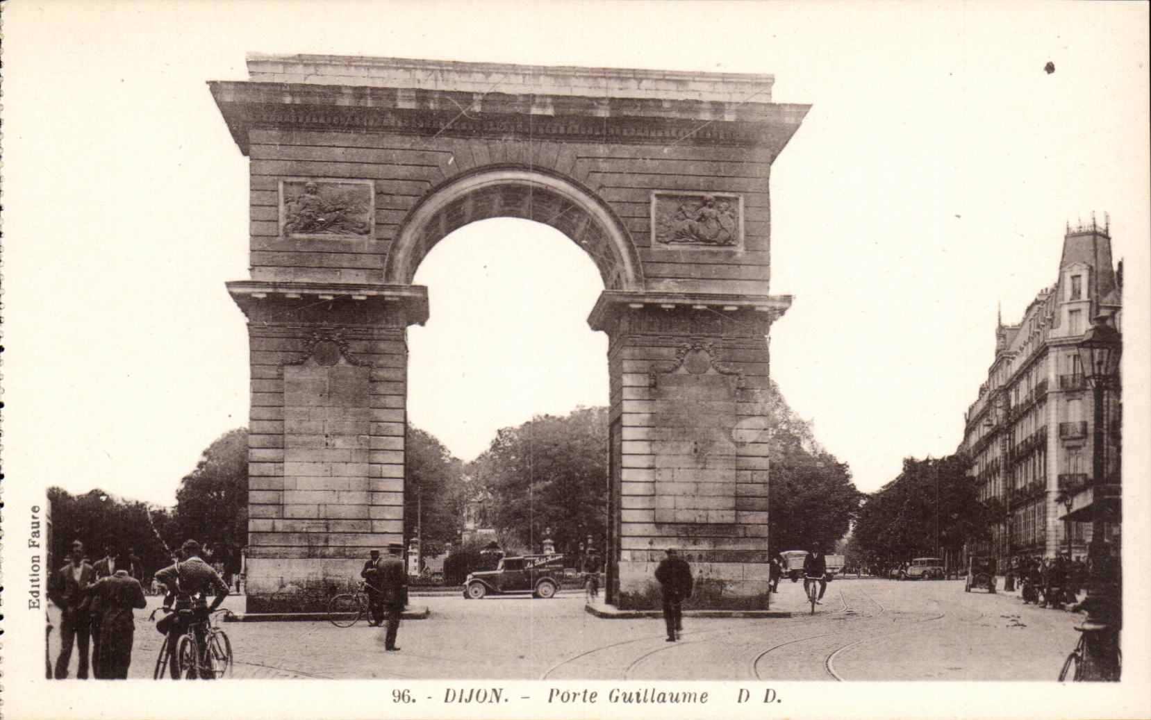 Dijon - Porte Guillaume - CPA 