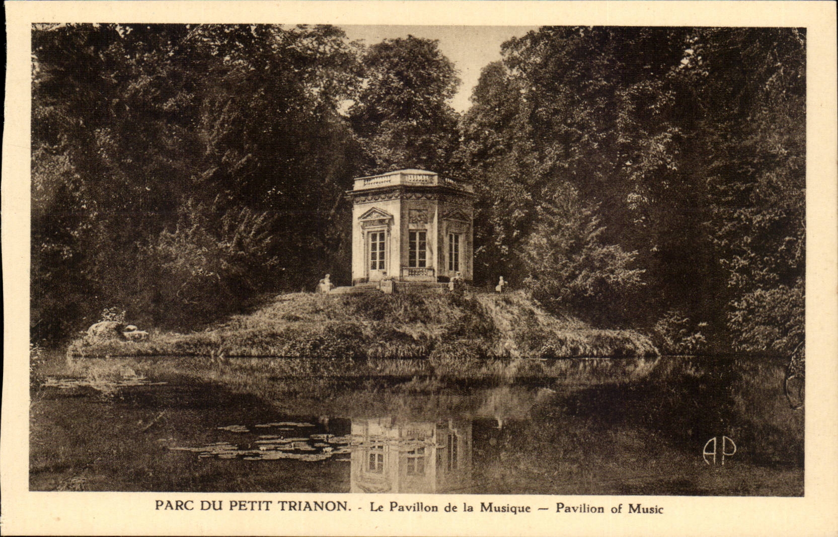 Parc du Petit Trianon — Le Pavillon de la Musique — Éditeur AP