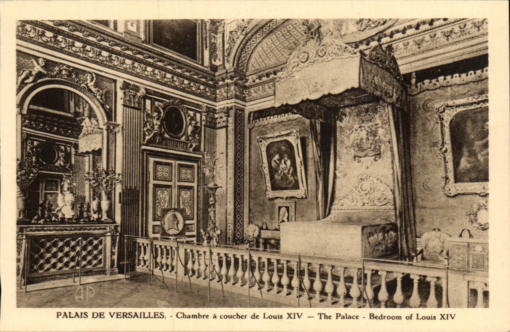 Versailles - Le Palais de Versailles - Chambre a coucher a Louis XIV - CPA 