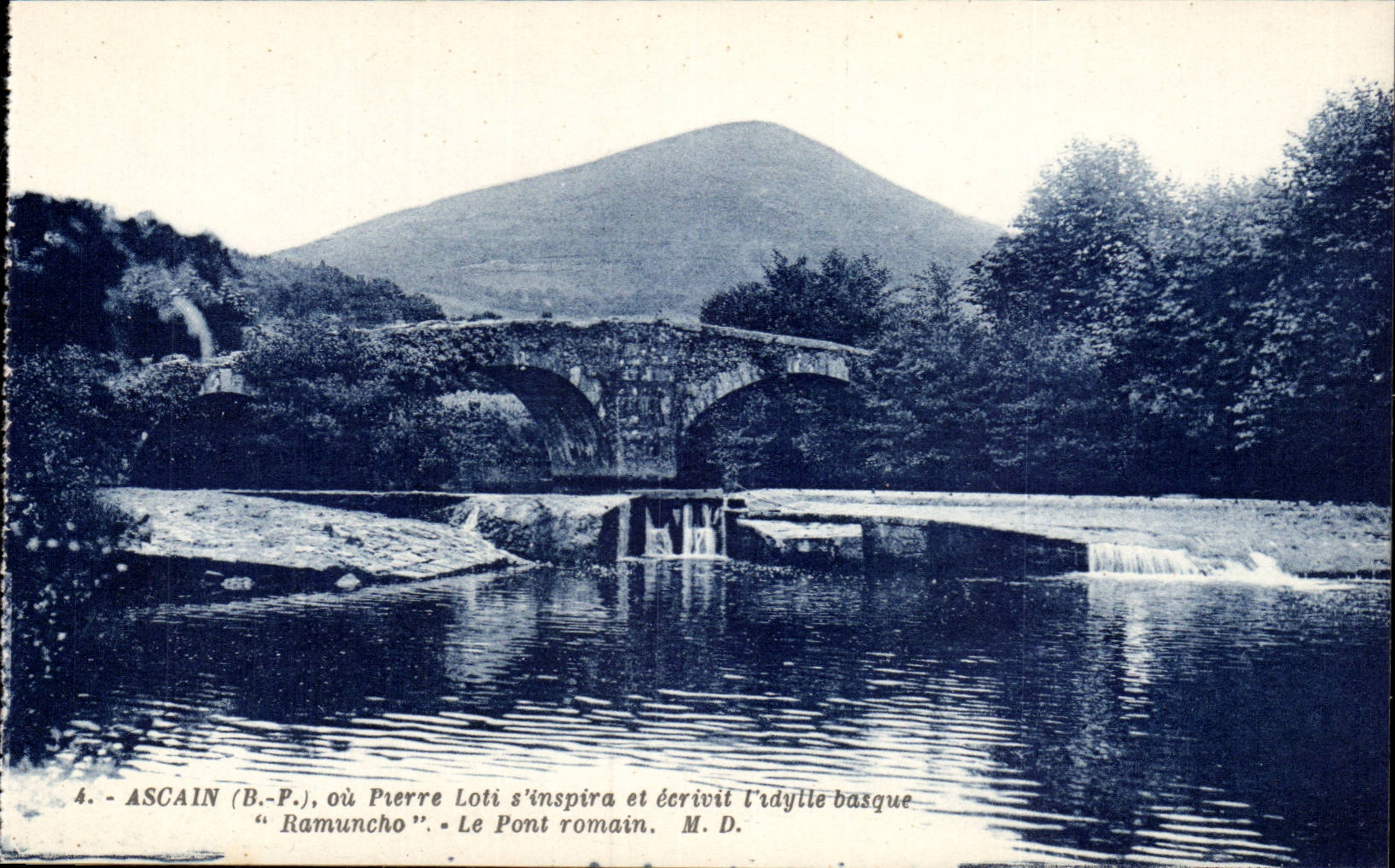 Ascain - Le Pont Romain ou Pierre Loti s'inspira et ecrivait Ramuncho - CPA 