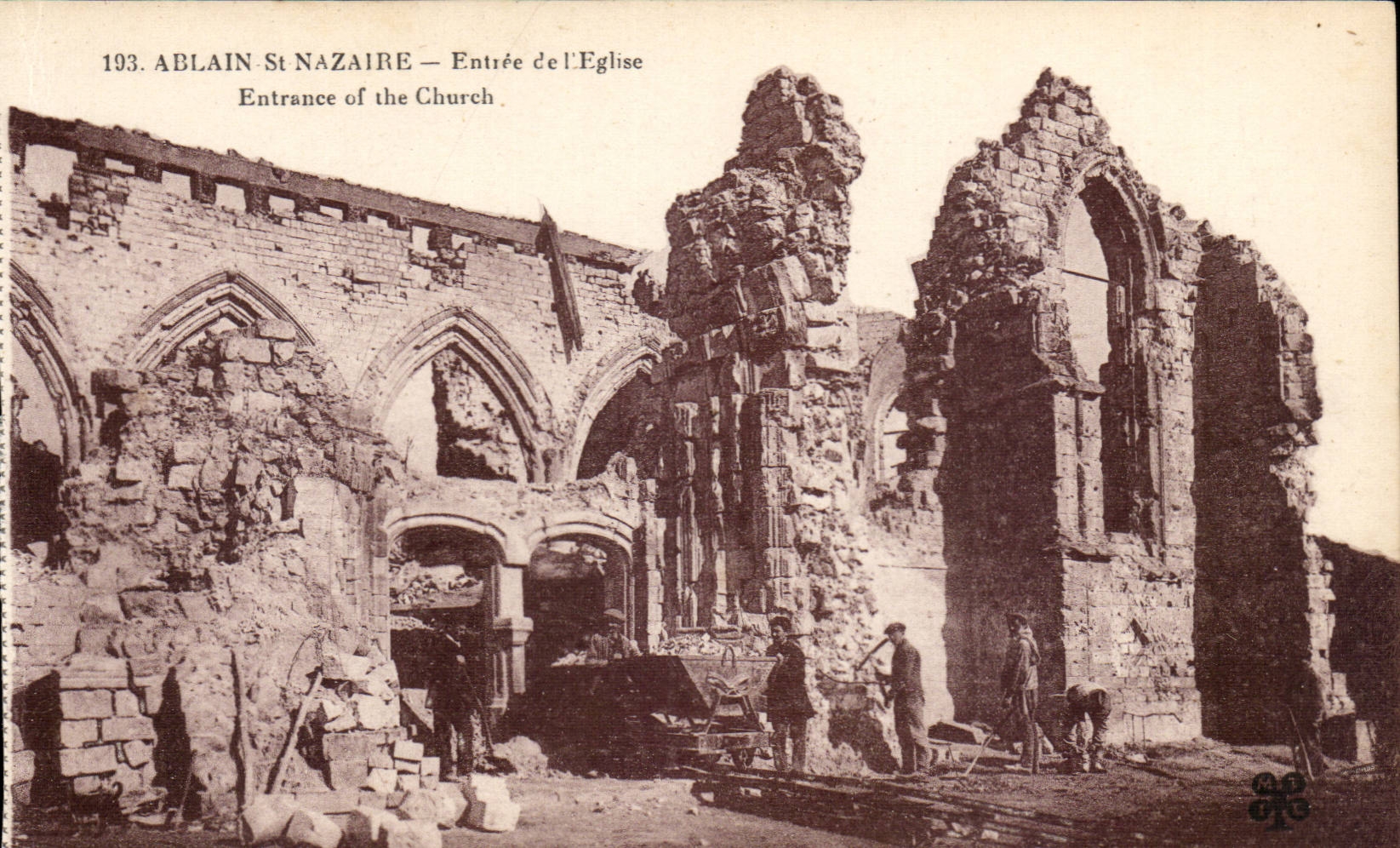 Ablain-St-Nazaire — Entrée de l'Église — Imprimé Illustré n°193
