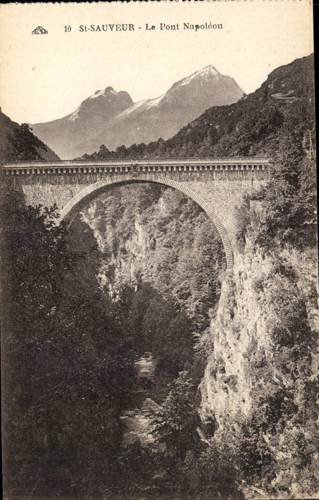 Saint Sauveur CPA Le pont Napoleon