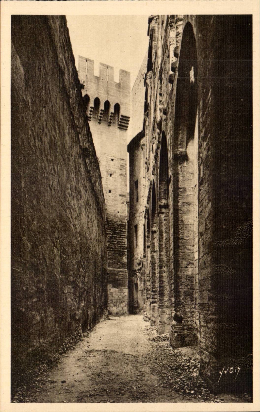 Avignon CPA Palais des papes Chemin de ronde