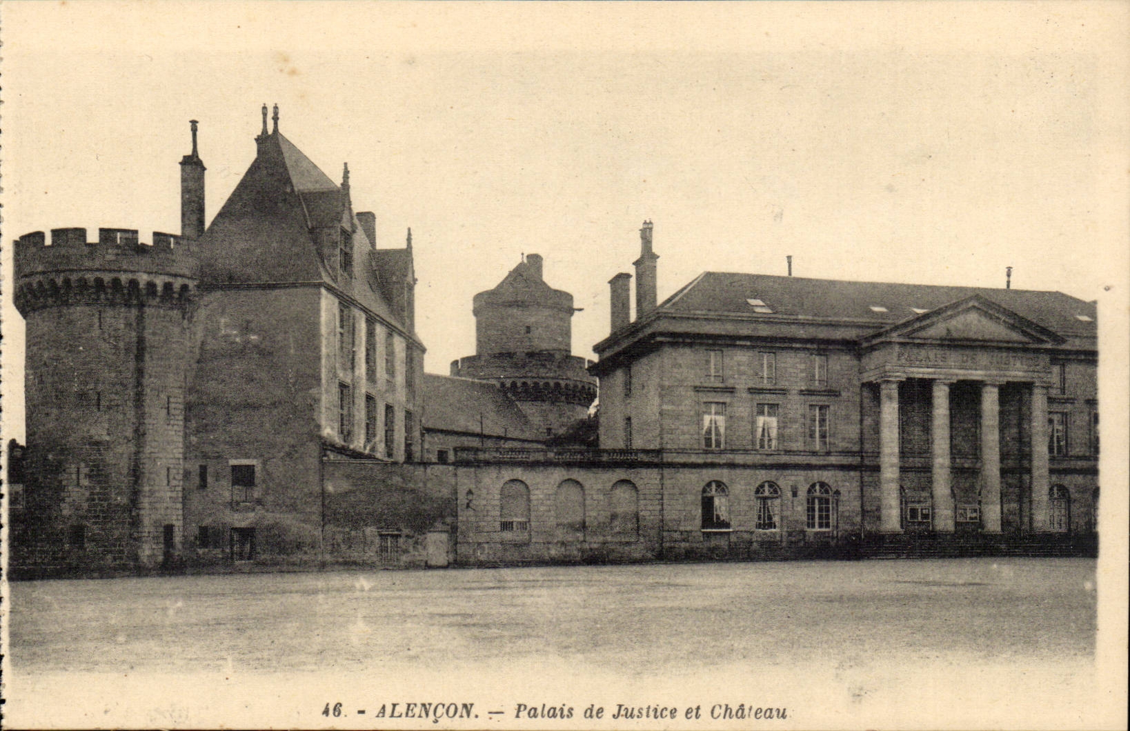 Alencon CPA Palais de justice et chateau