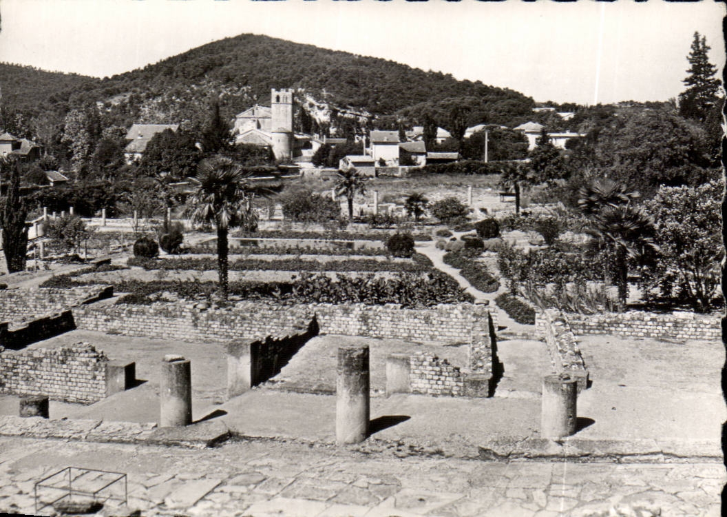Glanum — Vestiges Romains, les fouilles de Glanum — CPAPHIL