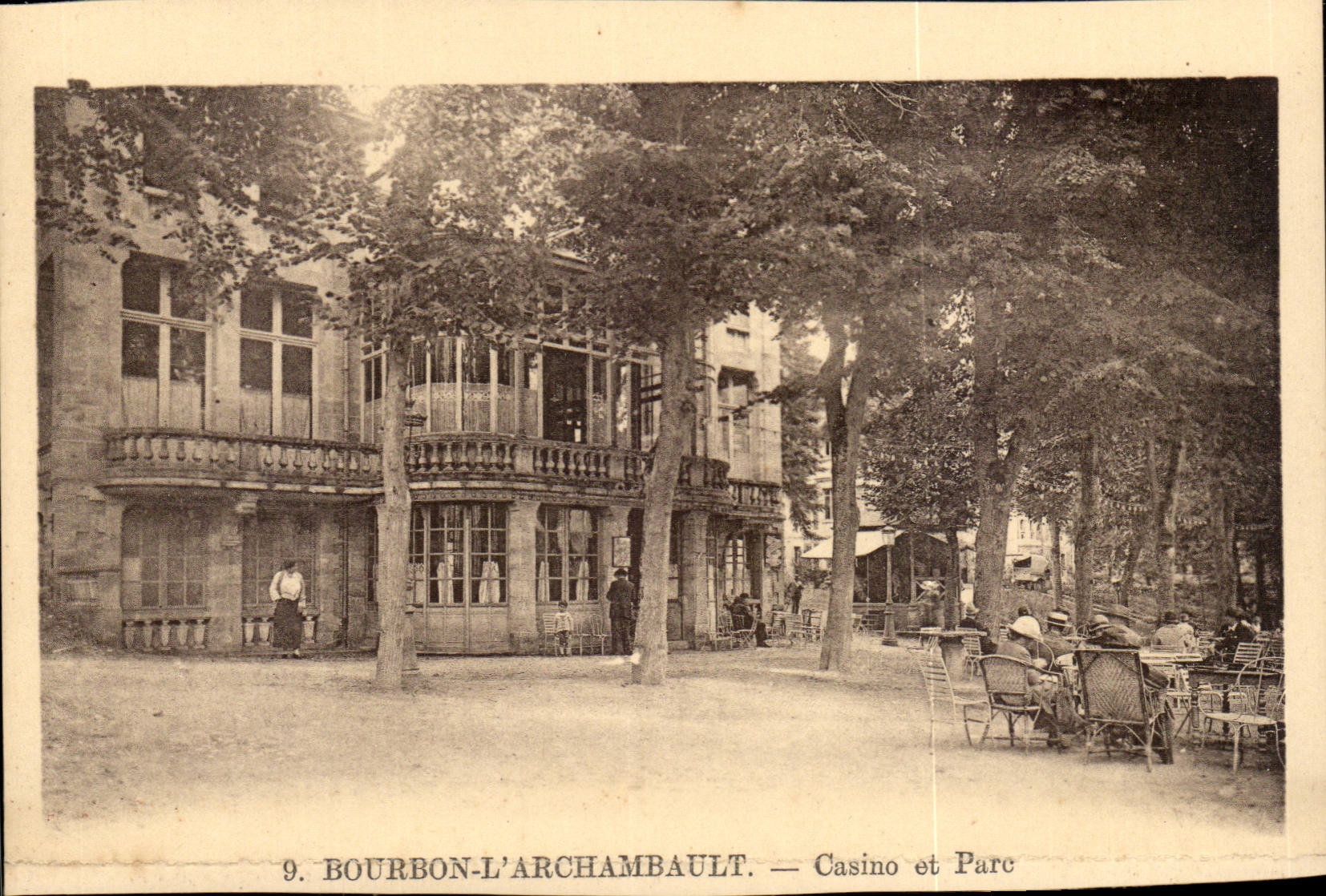 CPA Bourbon l'archambault Casino et parc