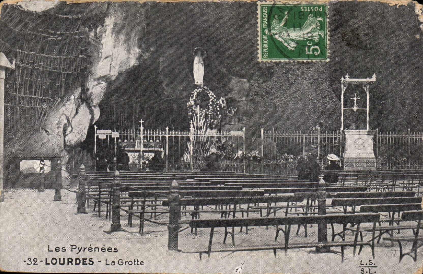 CPA Lourdes La grotte