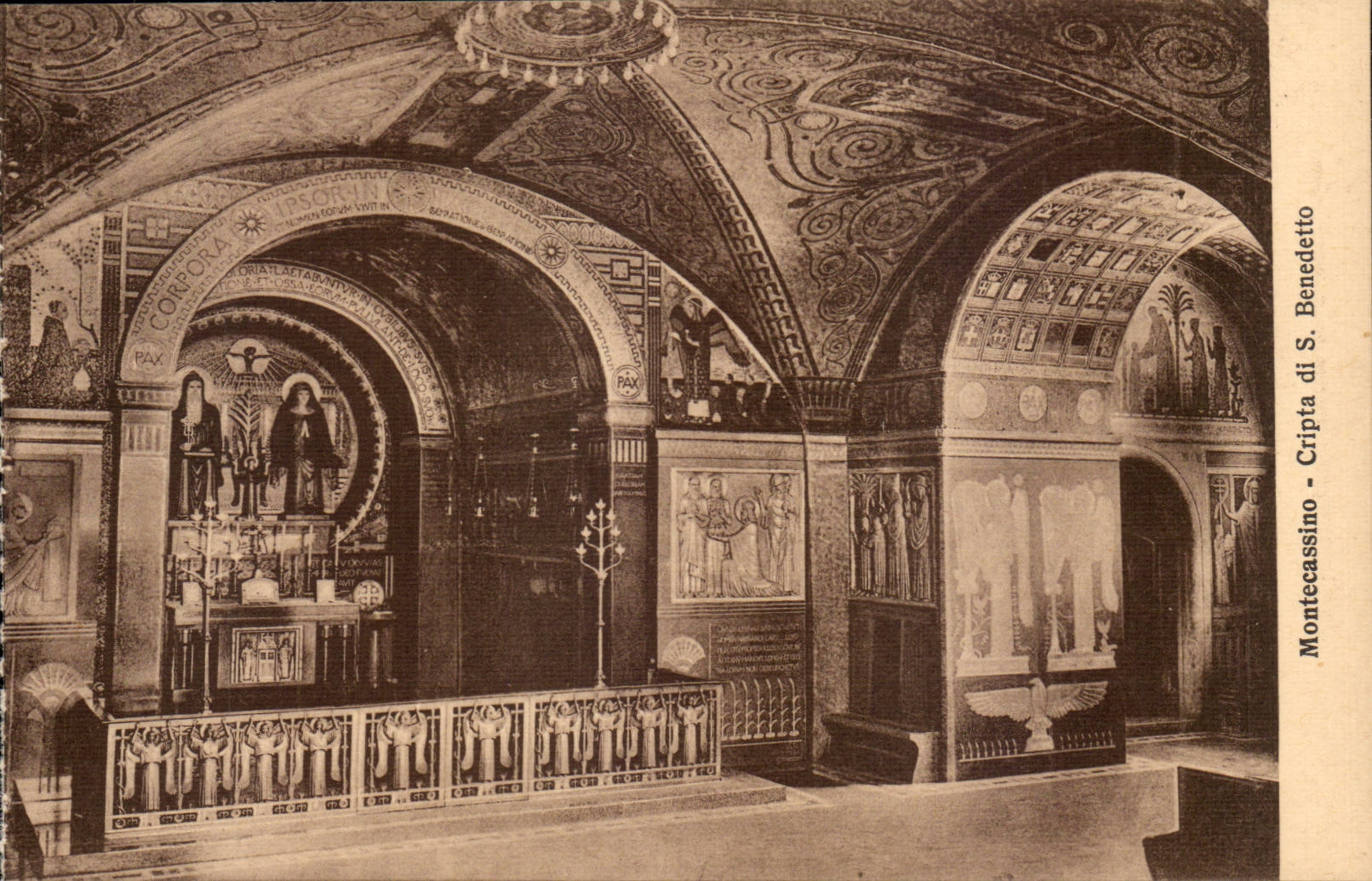 Italie Italia Badia di Montecassino CPA Cripta di S Benedetto