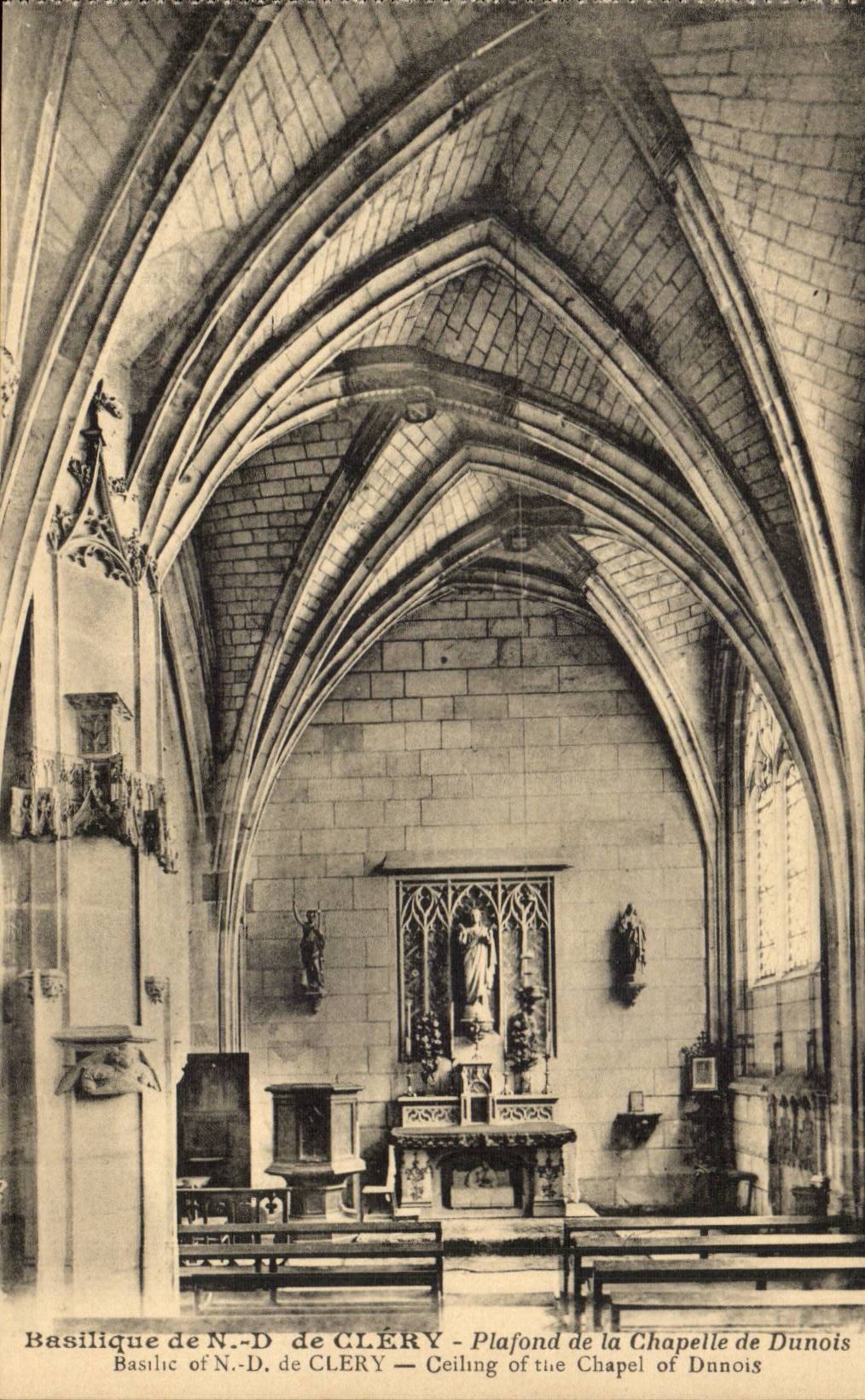 Basilique de N.-D. de CLÉRY — Plafond de la Chapelle de Dunois