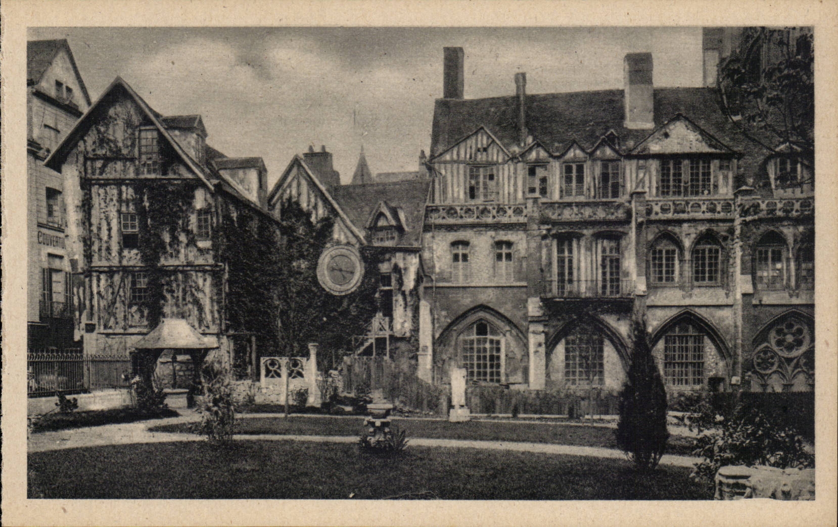 Rouen CPA la cathedrale Cour d'Albane