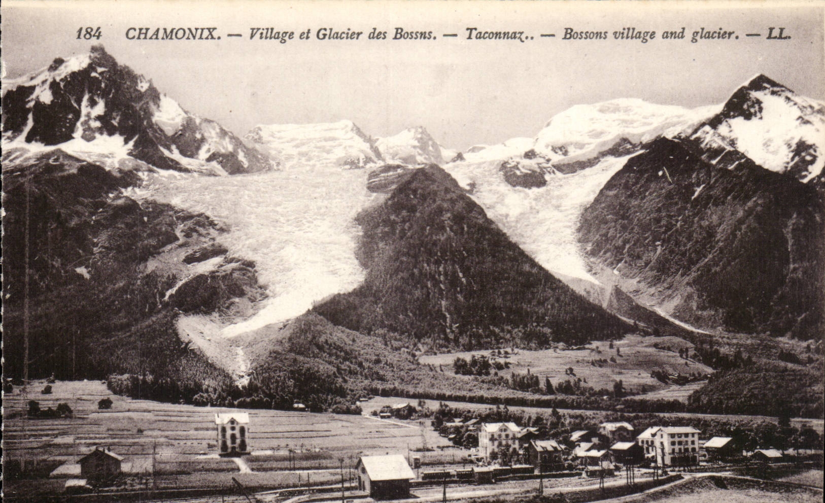 Chamonix CPA Village et glacier des Bossons 