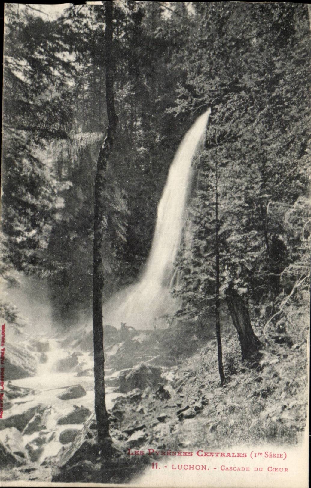 Central Pyrenees (1st Series) — 11. Luchon. Heart Cascade — Photo L. Lasne