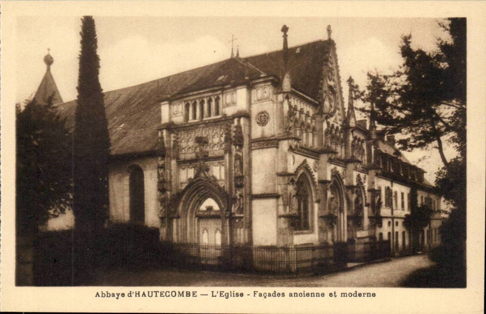 Aix les Bains - Abbaye d'Hautecombe - L'Eglise facade ancienne et modernes - CPA 