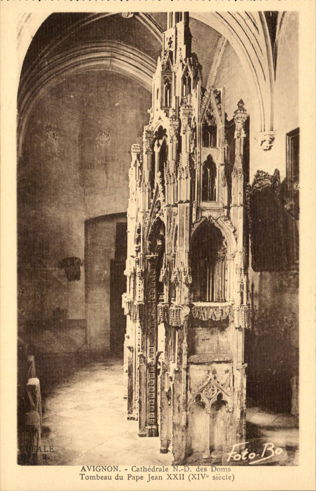 Avignon- Cathedrale Notre Dame des Doms - Tombeau de Pape Jean XXII - CPA 