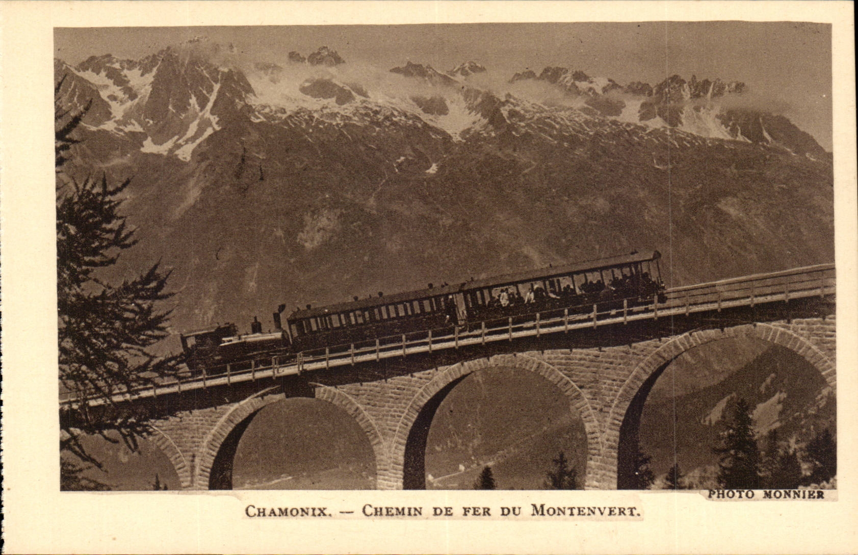 Chamonix — Chemin de fer du Montenvert — Photo Monnier