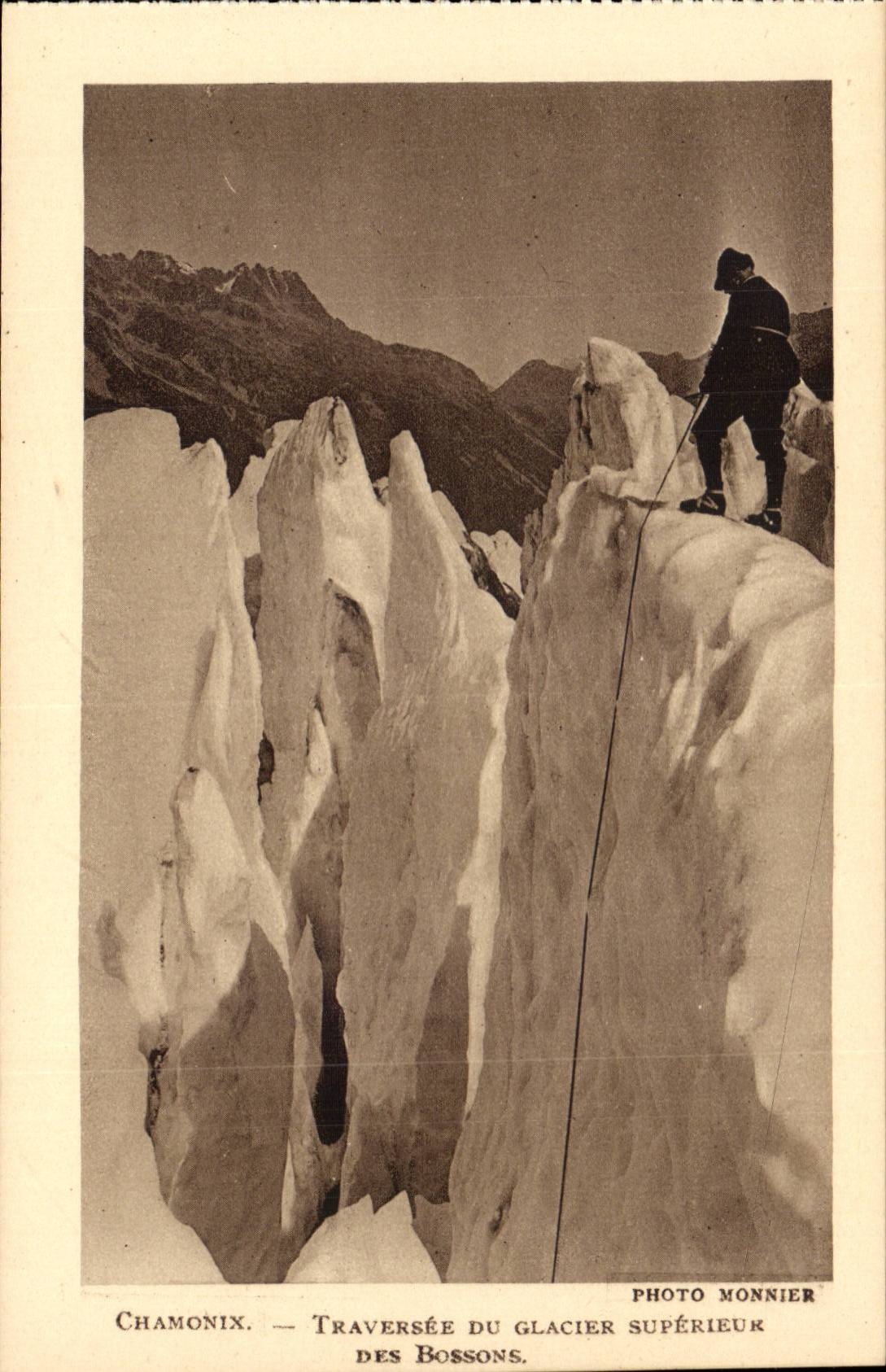 CPA Chamonix Traversee du glacier superieur ds Bossons