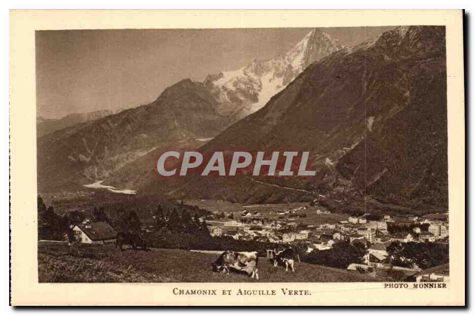CPA Chamonix et aiguille verte