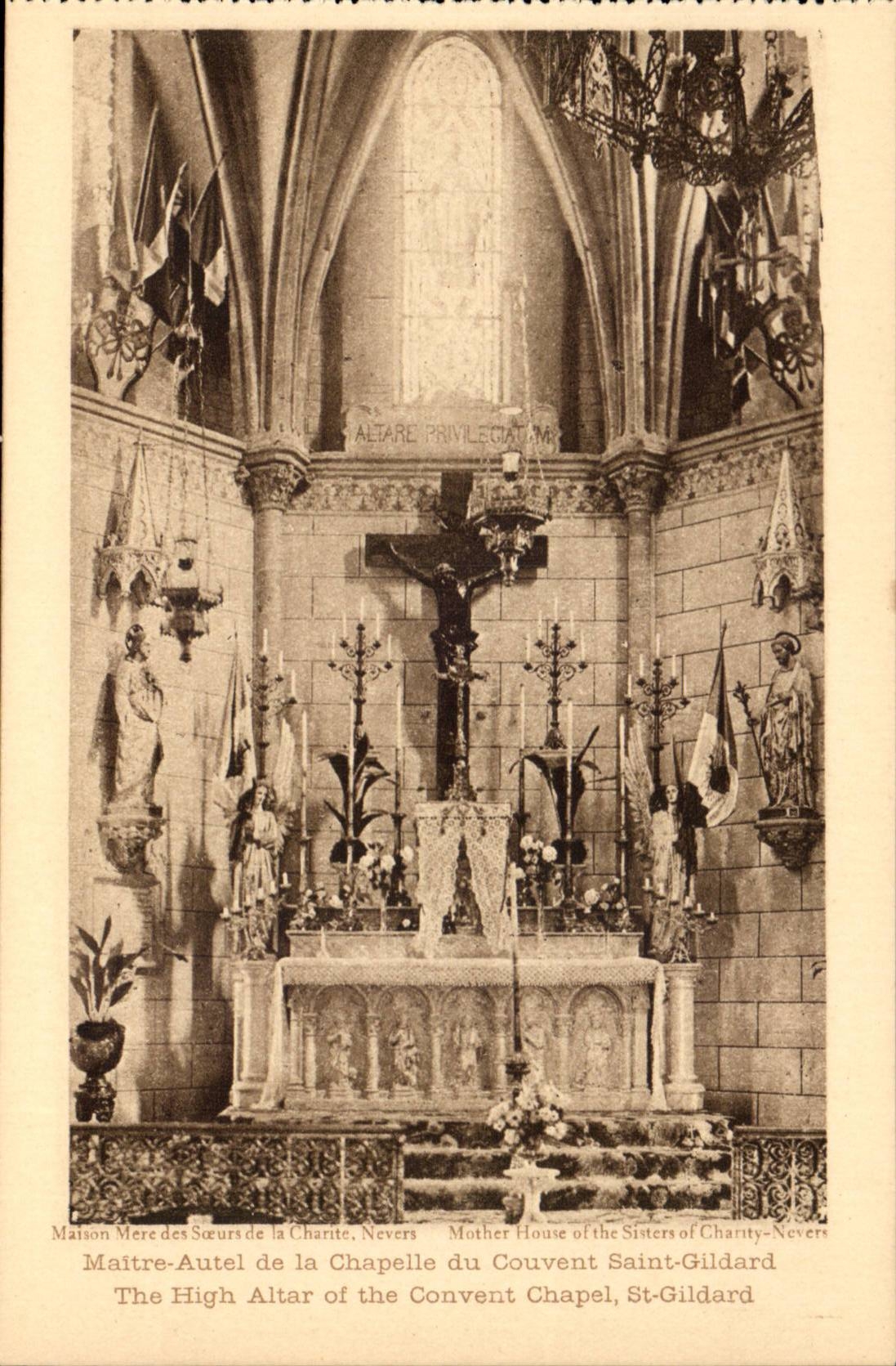 CPA Maitre autel de la chapelle du couvent Saint Gildard 